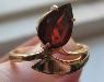Превью Золотое кольцо со вставкой из платины и гранатом Санкт-Петербург - 1
