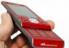 Превью SE W910i red Москва - 1