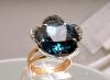 Превью Золотое кольцо с топазом и бриллиантами Москва - 4