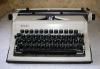 Механическая печатная машинка превью 1391756.