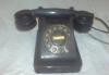 Старинный телефон 1950 года превью 1040840.
