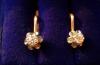 Изумительные золотые серьги с брильянтами превью 1448442.